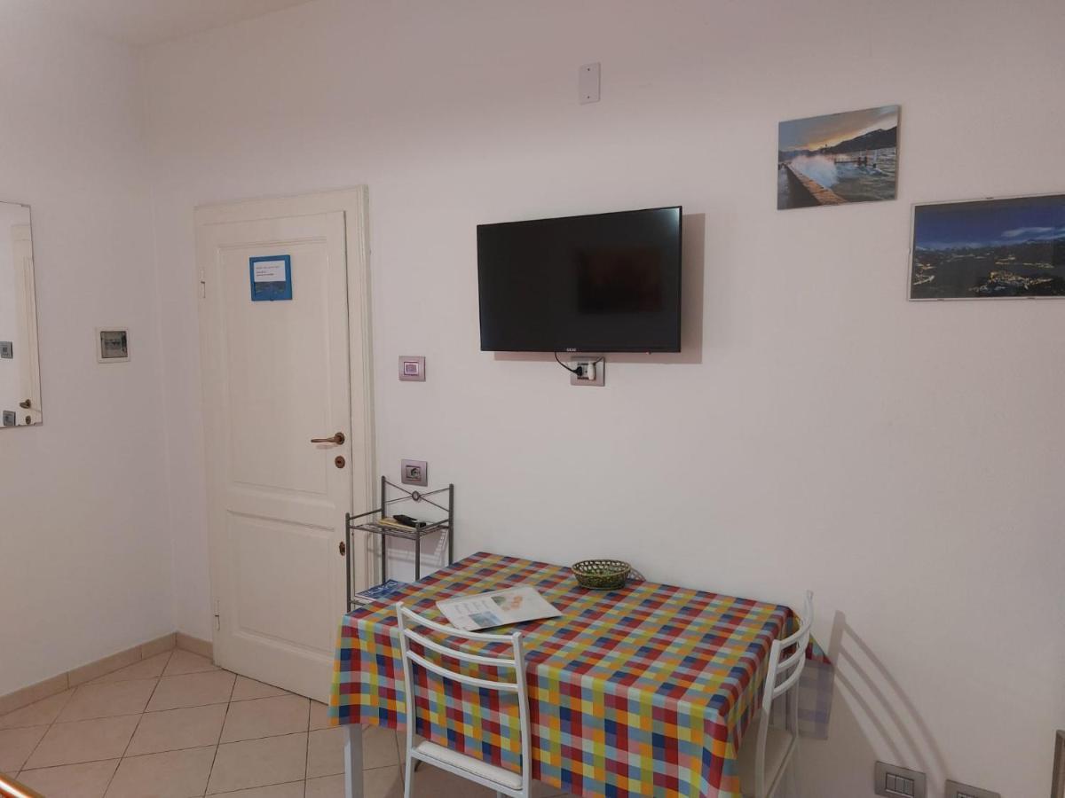Apartmán Grazioso Monolocale Bellagio Exteriér fotografie