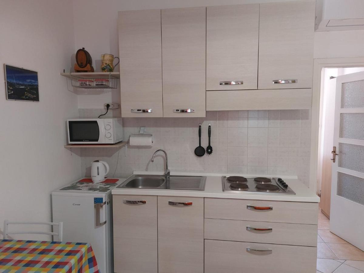 Apartmán Grazioso Monolocale Bellagio Exteriér fotografie
